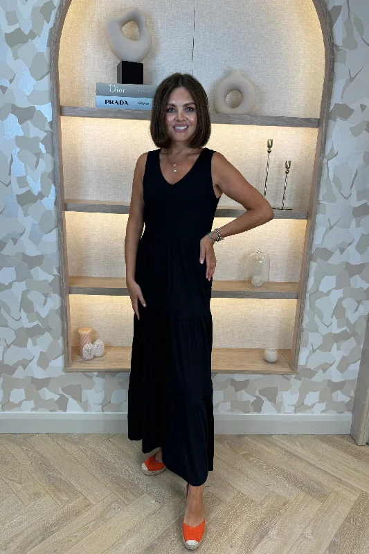 Roxy Sleeveless Tiered Dress In Black Casual Short Summer