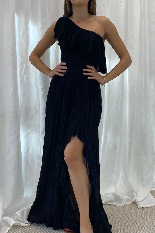 Aurora Dress Black Shift Classic Vintage
