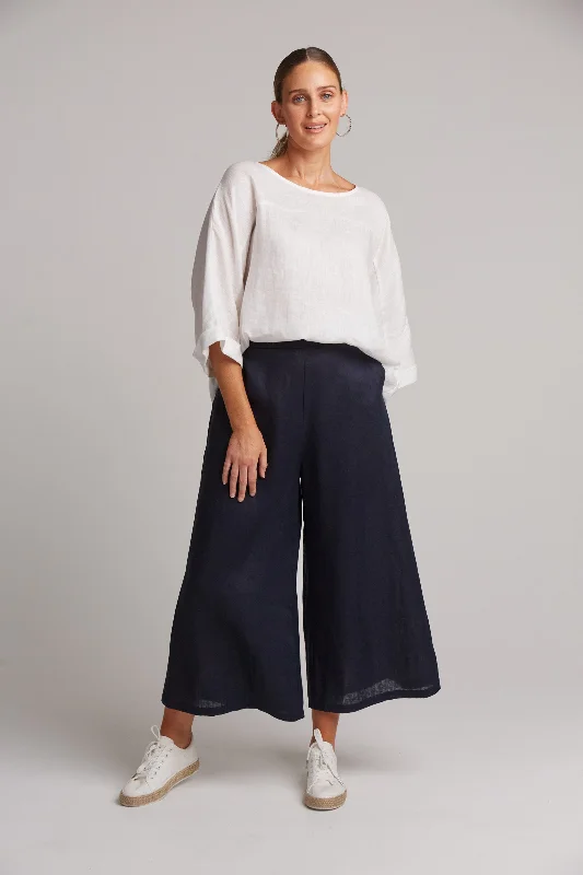 STUDIO CROP PANT NAVY Sleek Black Pants