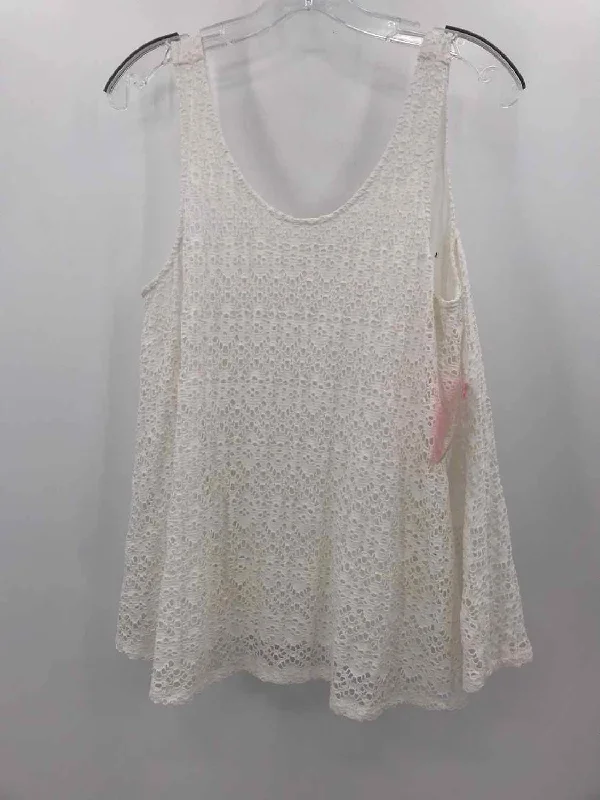 Pre-Owned Deletta White Size Medium Eyelet Tank Top basic tank top