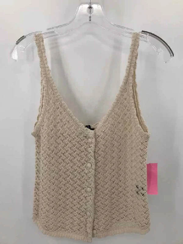 Pre-Owned Moon & Madison Ivory Size Medium Knit Tank Top sage tank top