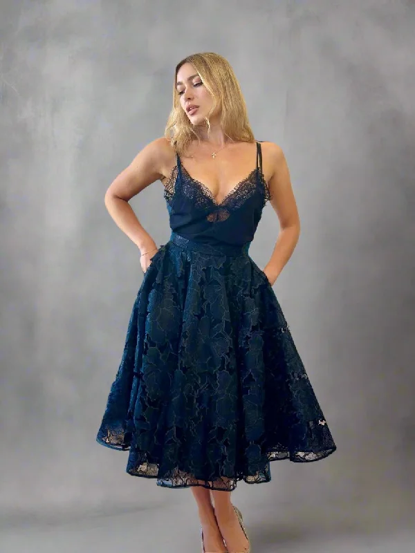Olvis Oscar De La Renta Style Skirt flowy skirt hem