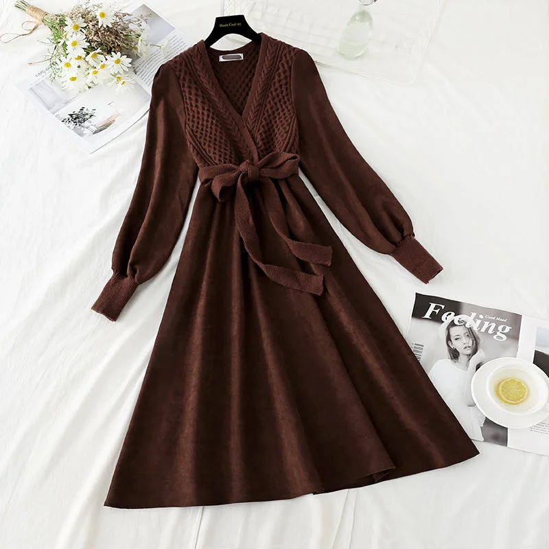 New V-neck twist knit stitched bubble sleeve knee length small black skirt 2241 velvet skirt plush New V-neck twist knit stitched bubble sleeve knee length small black skirt 2241 velvet skirt plush