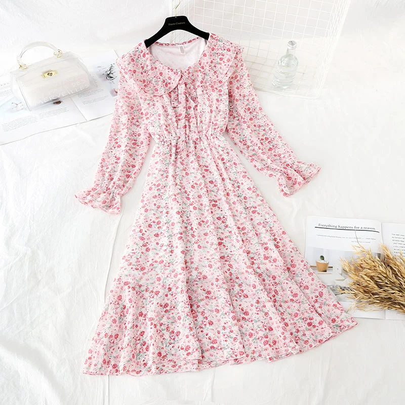 French retro floral Platycodon grandiflorum skirt shows thin temperament at the waist  2194 corduroy skirt cozy