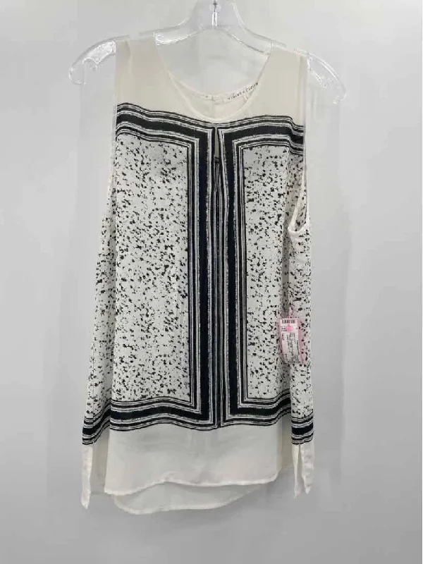 Pre-Owned Violet + Claire White Size Large Tank Top slim fit tank