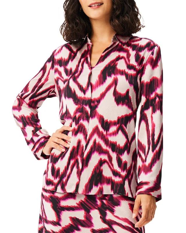 Nic+Zoe Blurred Ikat Shirt-- Zippered Front Buttoned Front Snap Front