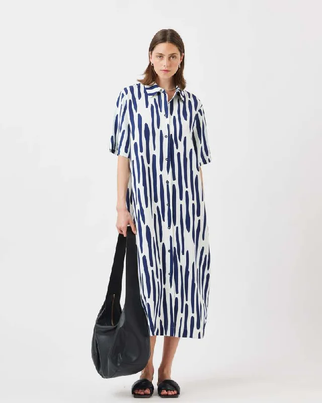 Metti Midi Dress by Minimum Tunics Plaid country