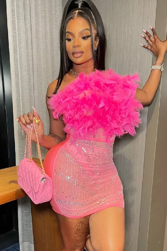 Sexy Rhinestone Sheer Mesh Panel Feather Strapless Party Mini Dress - Hot Pink Tunics Corduroy durable Sexy Rhinestone Sheer Mesh Panel Feather Strapless Party Mini Dress - Hot Pink Tunics Corduroy durable
