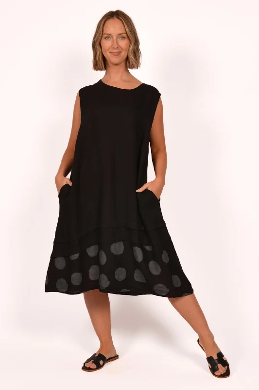 Linen Polka Dot Trim Dress Crew Neckline Sporty