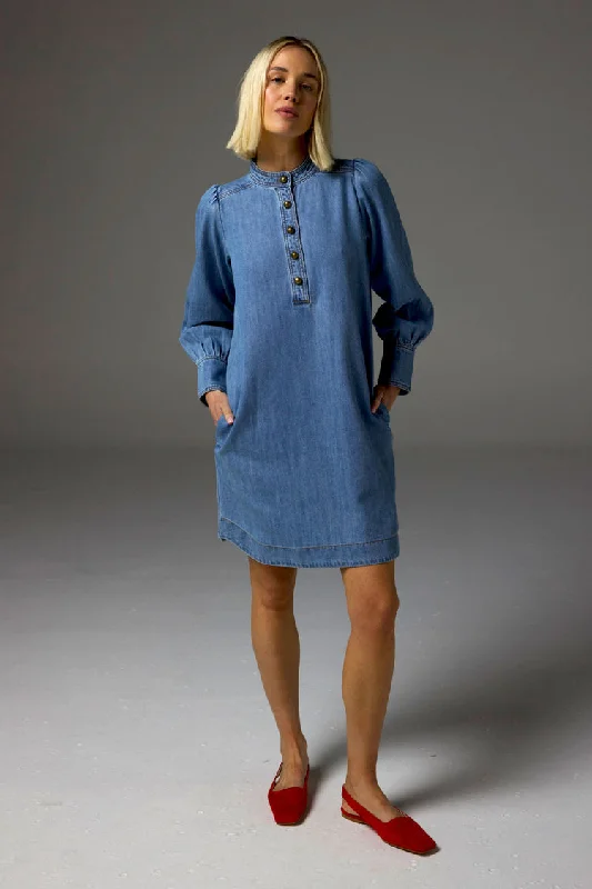 Elocution Dress - Light Washed Denim Tunics Vintage classic