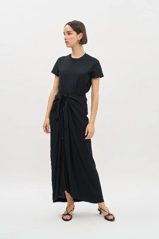 Jasmin Skirt Black pencil skirt chic