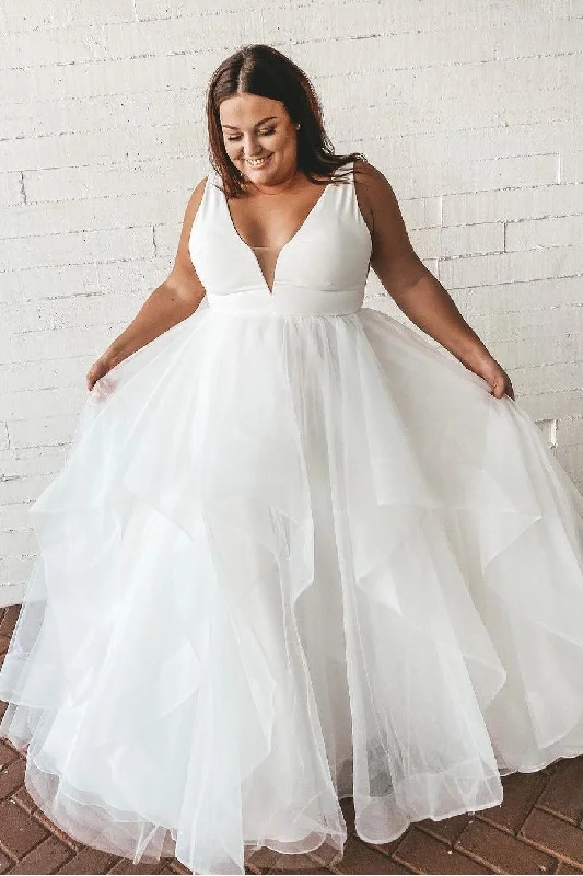 Women Big Size Wedding Gown with Tulle Skirt velvet skirt sumptuous