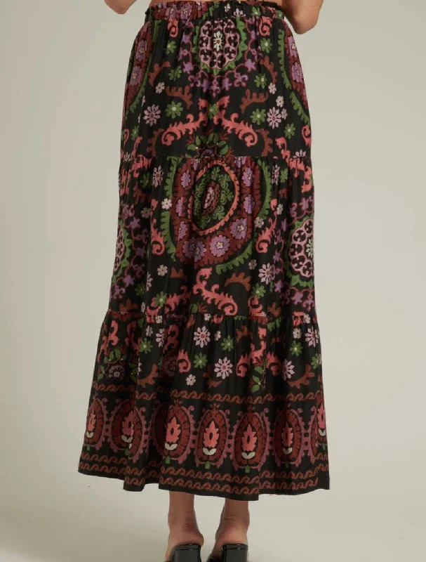 Black Print Maxi Skirt with Pockets corduroy skirt durable