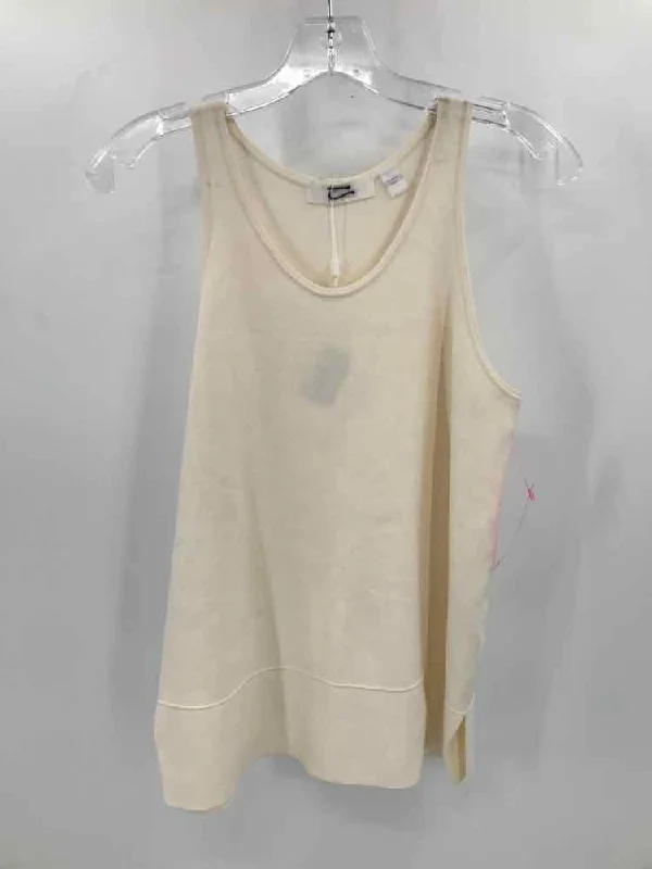 Pre-Owned Boss Ivory Size Medium Tank Top chic tank top