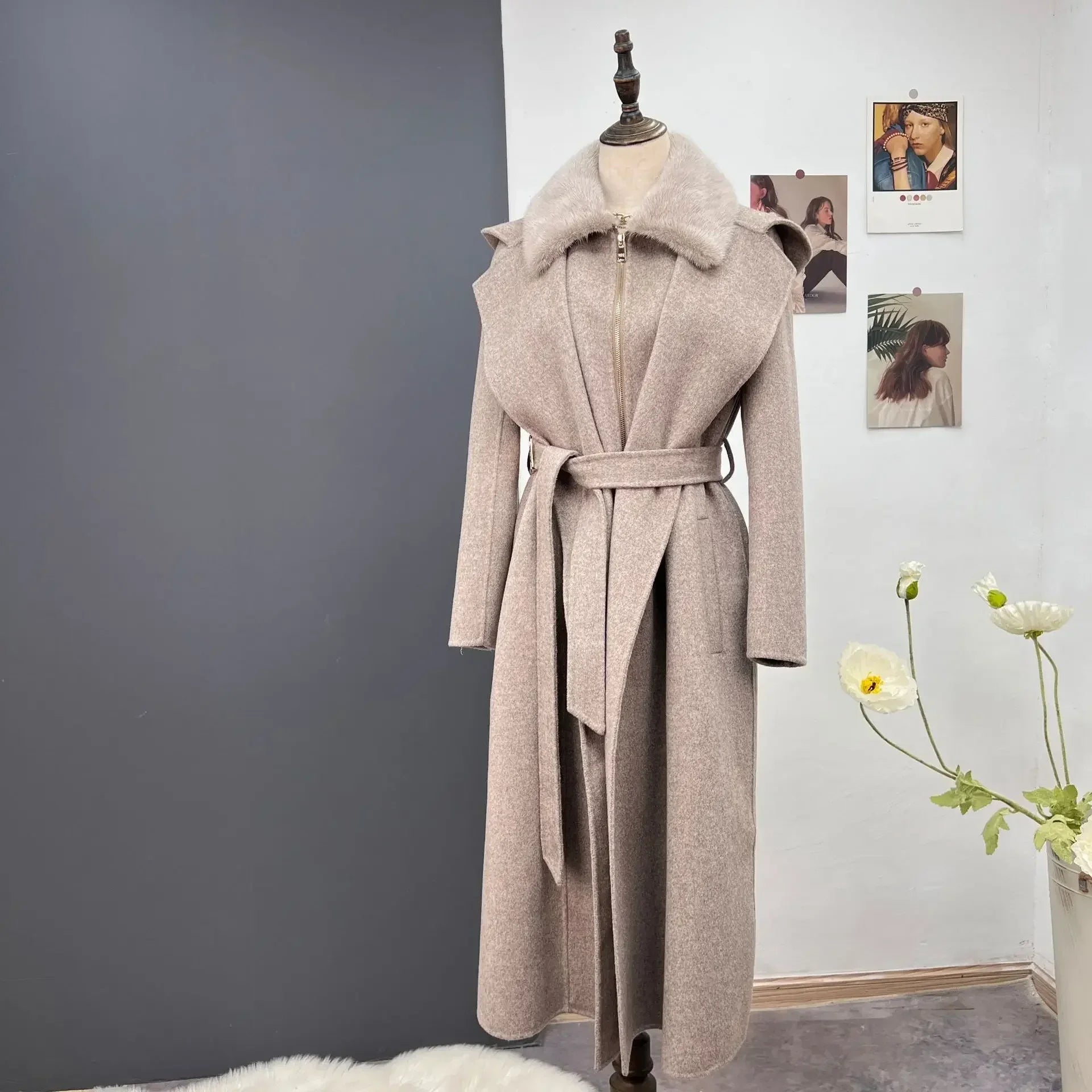 Winter Women Jacket Real Natural Mink Fur Collar Hooded Coat 90% Wool Blends 10% Cashmere Belt Warm Streetwear Front Pockets Side Pockets Patch Pockets Winter Women Jacket Real Natural Mink Fur Collar Hooded Coat 90% Wool Blends 10% Cashmere Belt Warm Streetwear Front Pockets Side Pockets Patch Pockets