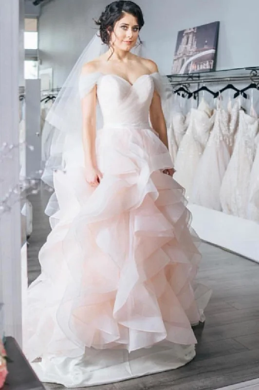 Ruching Off-the-shoulder Light-pink Wedding Gown Ruffles Skirt cashmere skirt fine