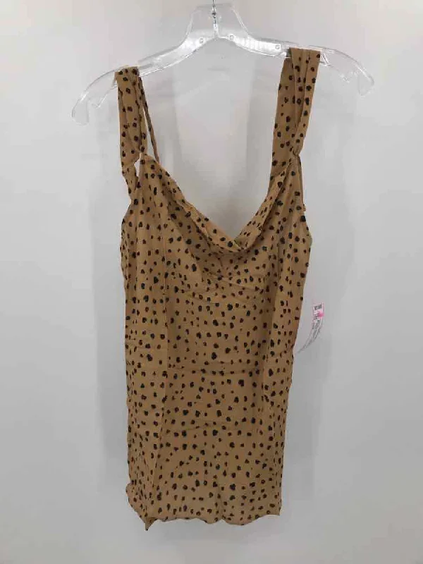 Pre-Owned Monte Tan Size Small Tank Top metallic tank top