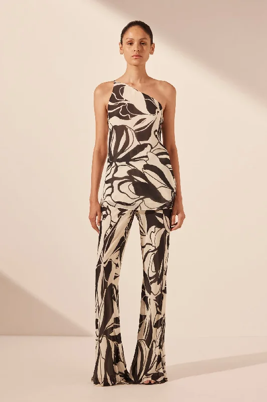 IMANE FLARED PANT Classic Pleated Pants