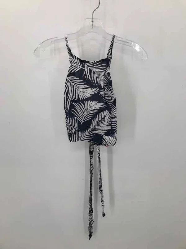 Pre-Owned Aakaa Navy Size Medium Wrap Tank Top athletic tank top